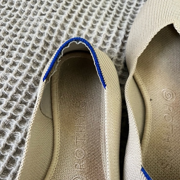 Rothy's Pointed Toe The Point Ecru Flats Size 7 Beige Taupe Tortoise Print Sole - Picture 3 of 6